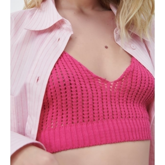 Tops - ZARA crop Knitted top